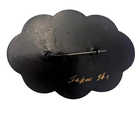 Vintage 60s-70s Hand Painted Floral Wooden Brooch Pin Black Signed - Picture 5 of 5